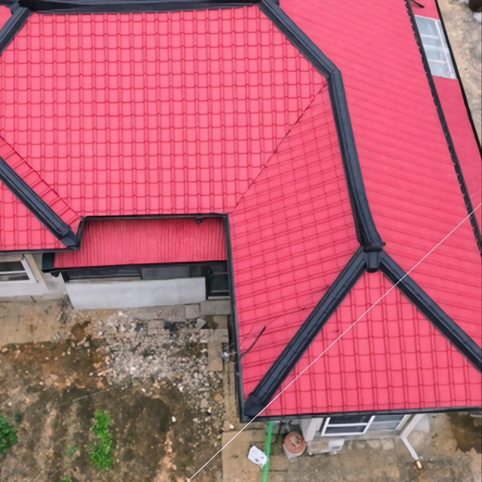 세종에서의 타일 지붕 서비스