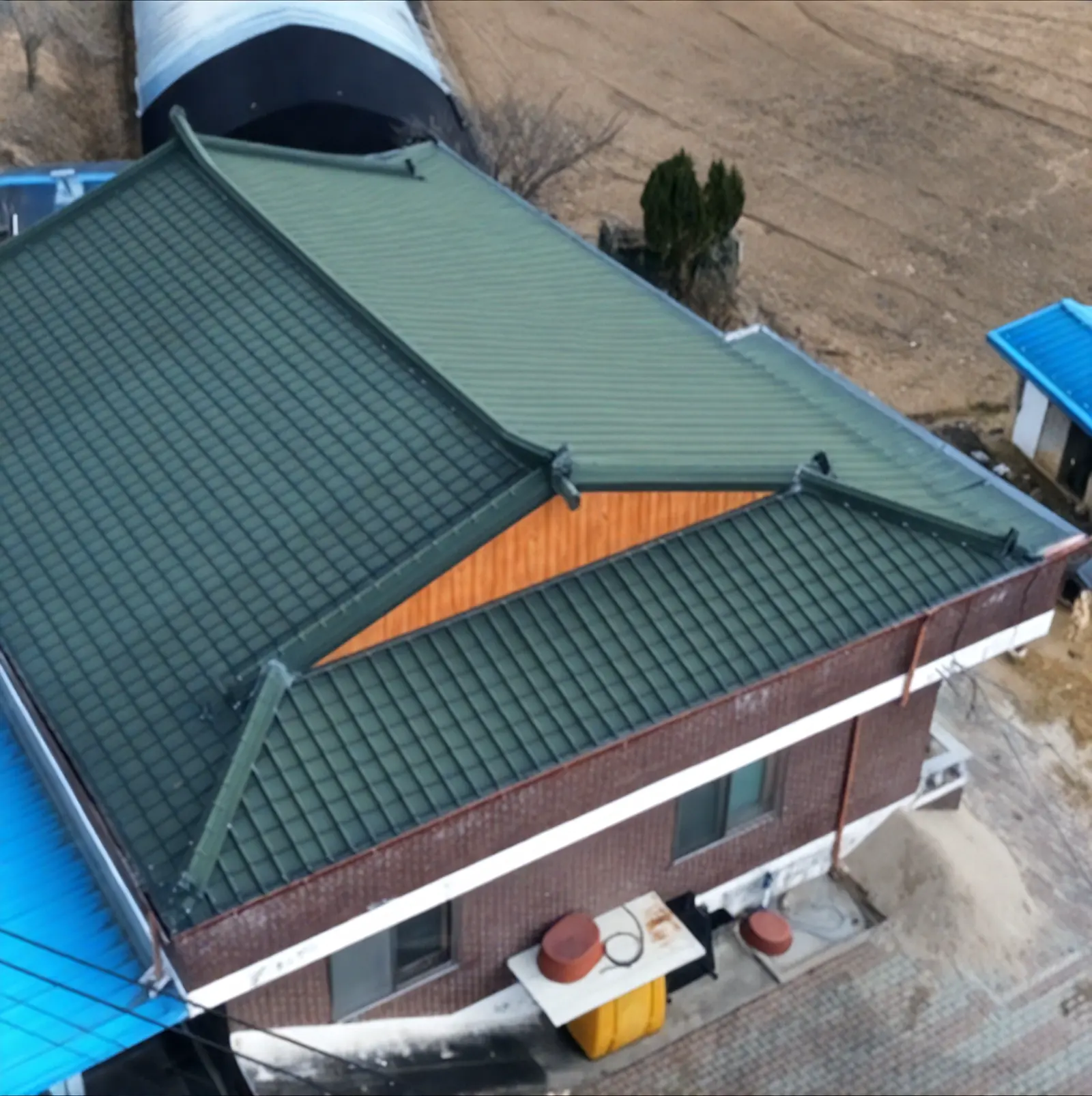 완료된 세종 징크 지붕 프로젝트